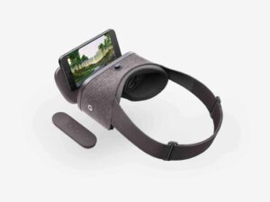 Google Daydream View headset