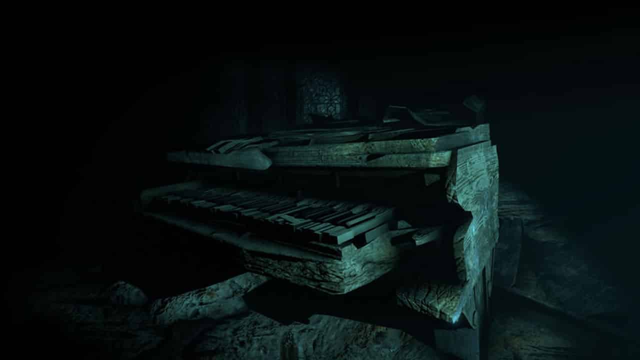 Titanic Piano in the VR Experience