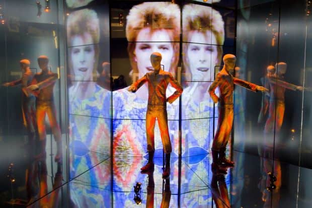 David Bowie Starman coming in VR and AR