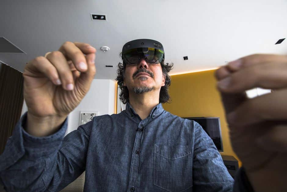 Gestures feel natural with the new HoloLens even though they lack haptic feedback.