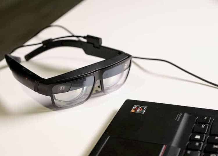 Lenovo's new AR Glasses arrive at CES 2021.